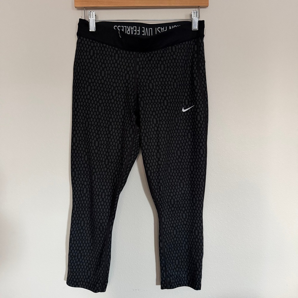 Nike Dri-FIT Womens Black Grey Dot Print Run Fast Live‎ Fearless Crop Leggings M